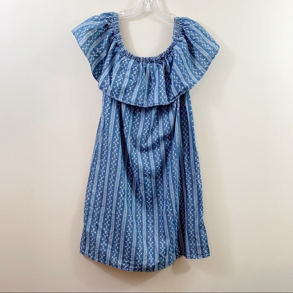 Tinseltown Chambray Floral Blue/White Off the Shoulders Dress